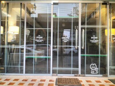 ร้านทำสติ๊กเกอร์ติดกระจก